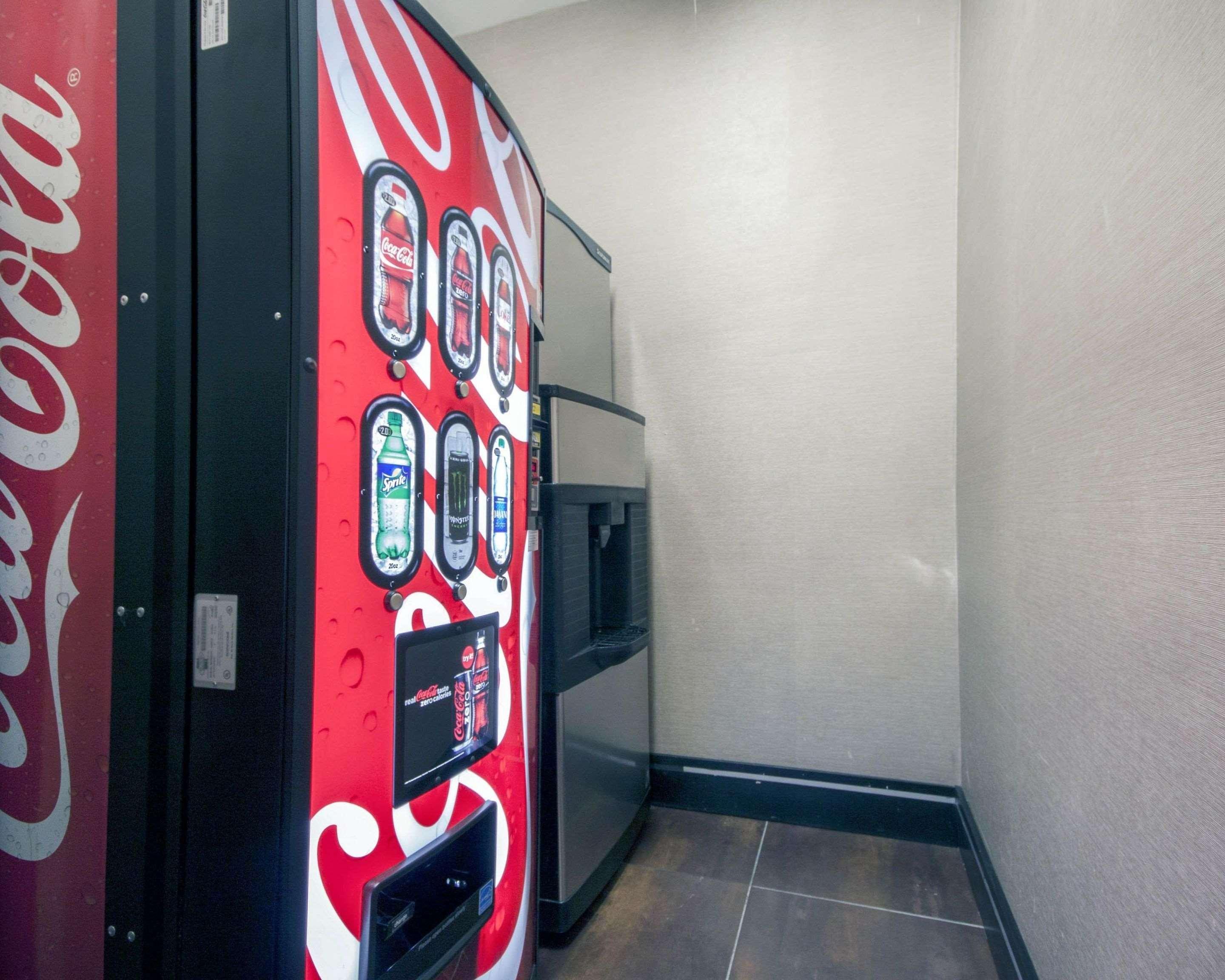 Comfort Inn & Suites I-10 Airport El Paso Extérieur photo